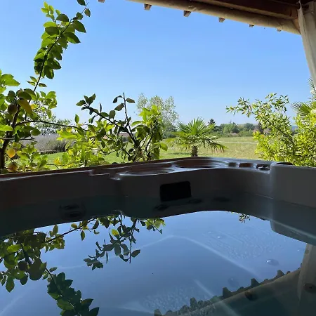 Nocleg ze śniadaniem La Ferme De La Croix - D'hotes Avec Jacuzzi, Calme, Et Authenticite