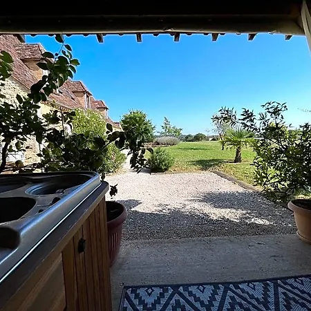 La Ferme De La Croix - D'hotes Avec Jacuzzi, Calme, Et Authenticite Saint-Avit-Sénieur
