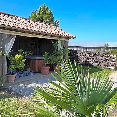La Ferme De La Croix - D'hotes Avec Jacuzzi, Calme, Et Authenticite Nocleg ze śniadaniem