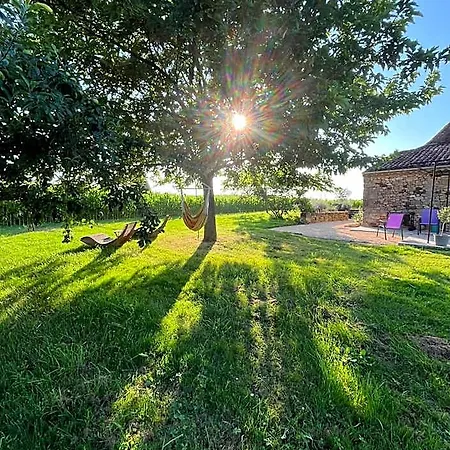 La Ferme De La Croix - D'hotes Avec Jacuzzi, Calme, Et Authenticite 3*